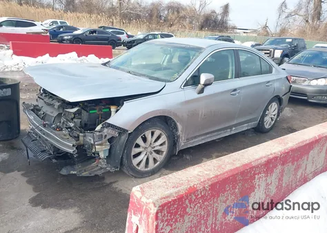 2015 Subaru Legacy 2.5I Premium z USA, uszkodzony, nr VIN 4S3BNAC63F3033694